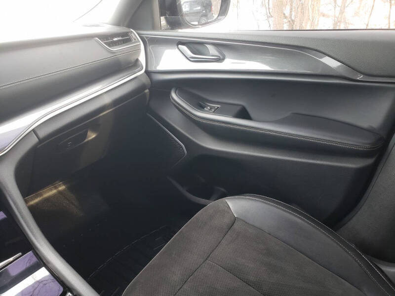 2021 Jeep Grand Cherokee L Altitude