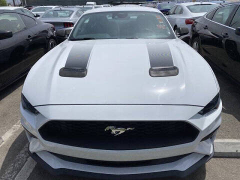 2021 Ford Mustang EcoBoost
