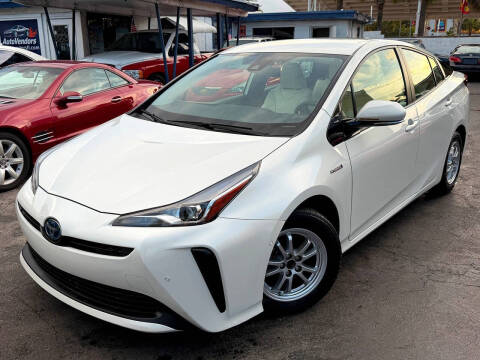 2020 Toyota Prius LE