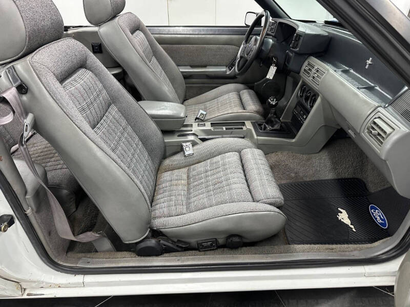 1989 Ford Mustang LX 5.0