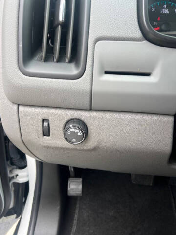 2022 GMC Canyon Elevation Standard