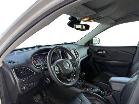 2022 Jeep Cherokee Trailhawk