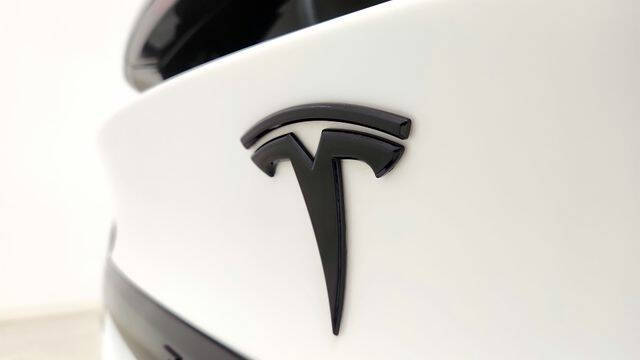 2022 Tesla Model X Plaid