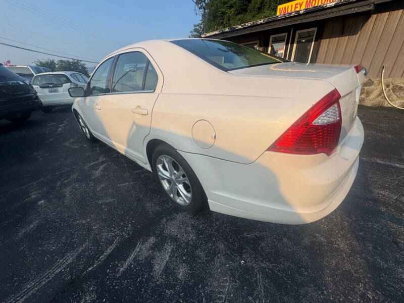2012 Ford Fusion SE