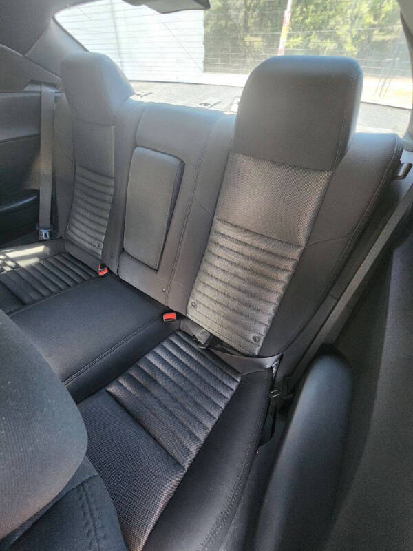 2013 Dodge Challenger R/T Plus