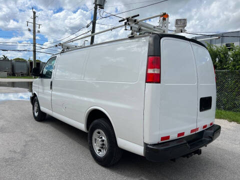2018 Chevrolet Express 2500