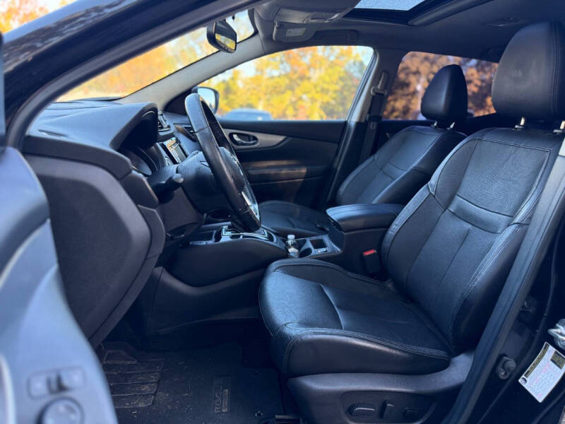 2020 Nissan Rogue Sport SL