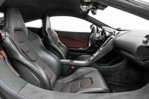 2013 McLaren MP4-12C