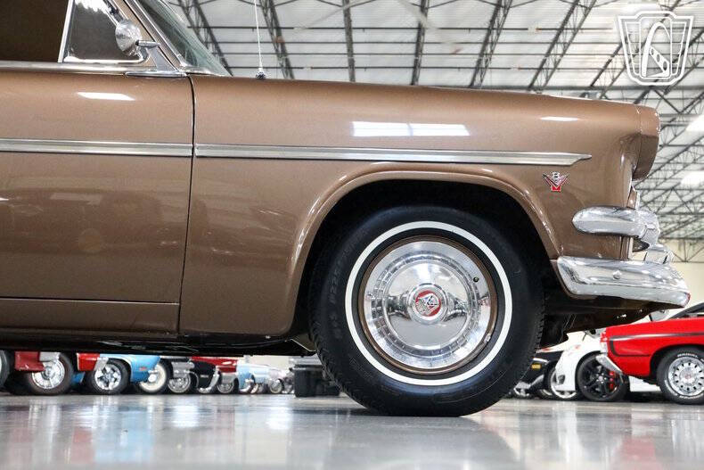 1954 Ford Crestline