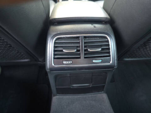 2010 Audi A4 2.0T quattro Premium Plus