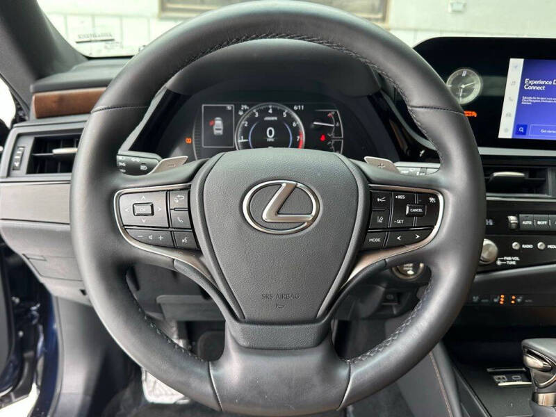 2024 Lexus ES 350