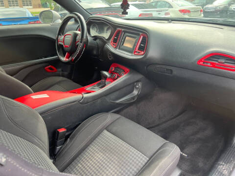 2015 Dodge Challenger SXT