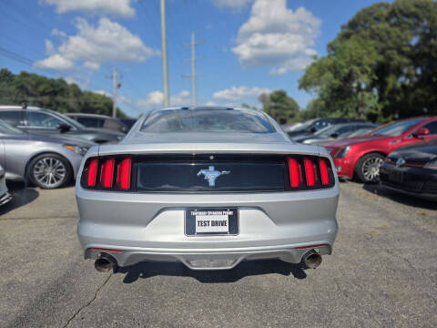2015 Ford Mustang V6