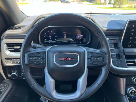 2022 GMC Yukon SLT