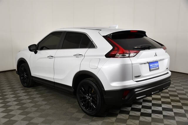 2022 Mitsubishi Eclipse Cross LE