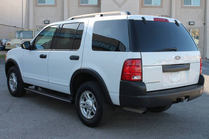2003 Ford Explorer XLS