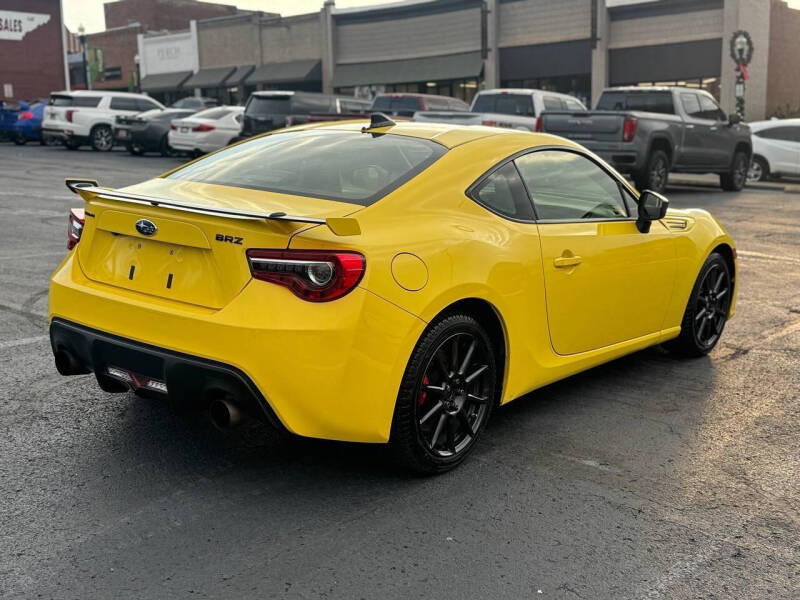2017 Subaru BRZ Series.Yellow