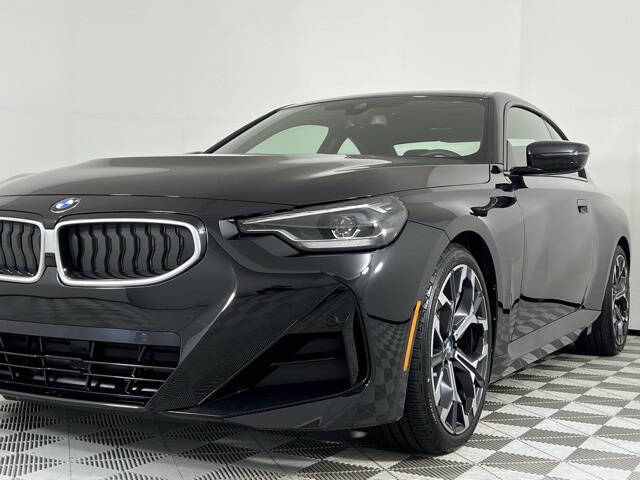 2025 BMW 2 Series 230i