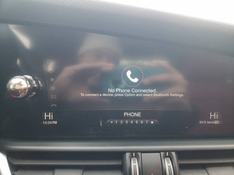 2017 Alfa Romeo Giulia Ti