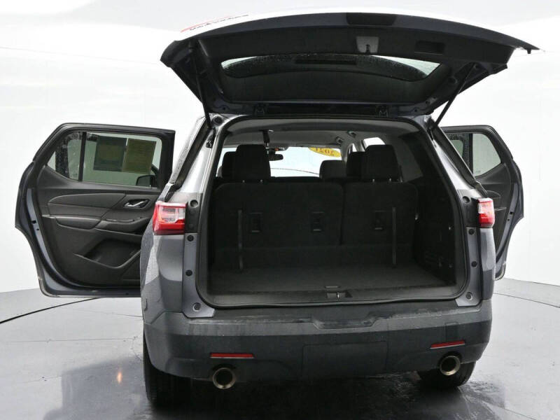 2021 Chevrolet Traverse LS