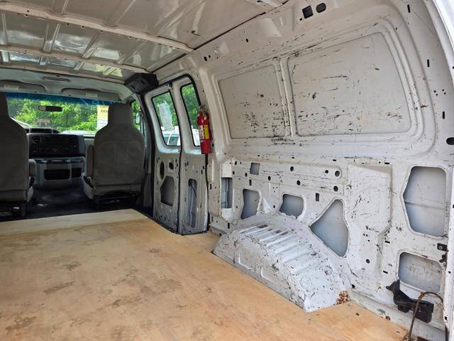2012 Ford E-Series E-150