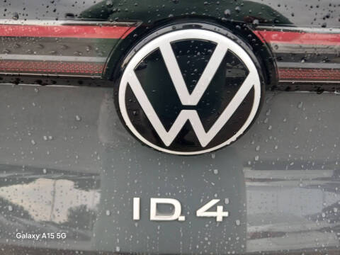 2023 Volkswagen ID.4 Pro