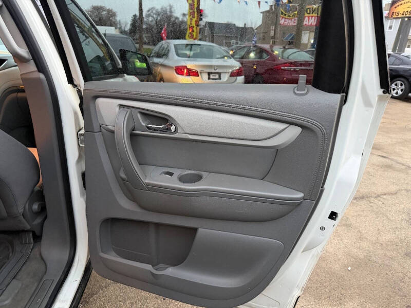 2014 Chevrolet Traverse LS