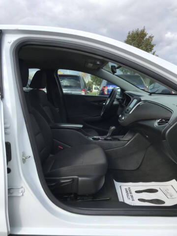 2018 Chevrolet Malibu LS