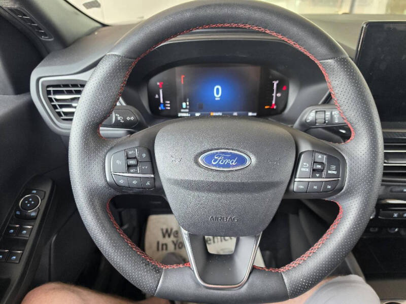 2024 Ford Escape ST-Line