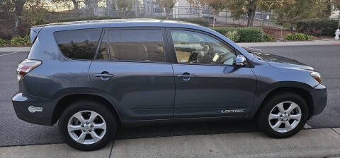 2013 Toyota RAV4 EV