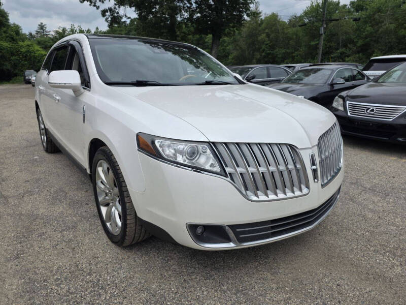 2011 Lincoln MKT