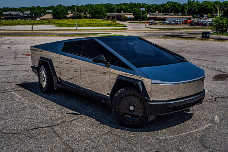 2024 Tesla Cybertruck