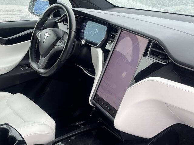 2019 Tesla Model X 75D