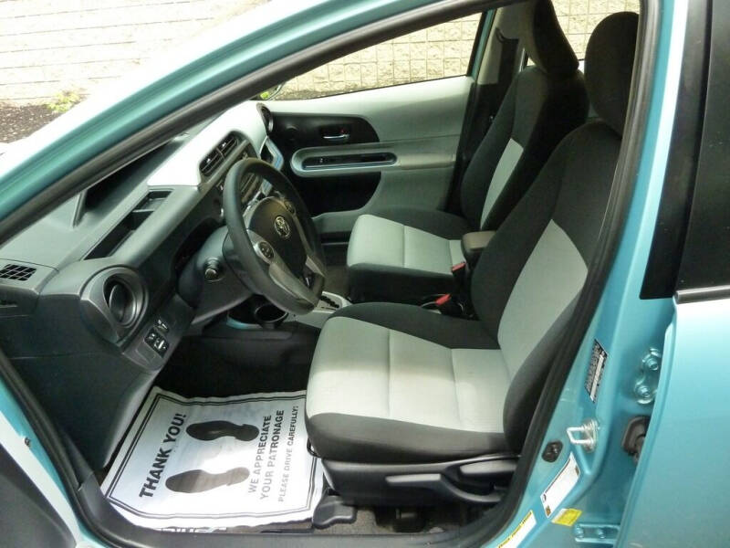 2012 Toyota Prius c Three