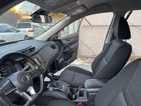 2019 Nissan Rogue SV