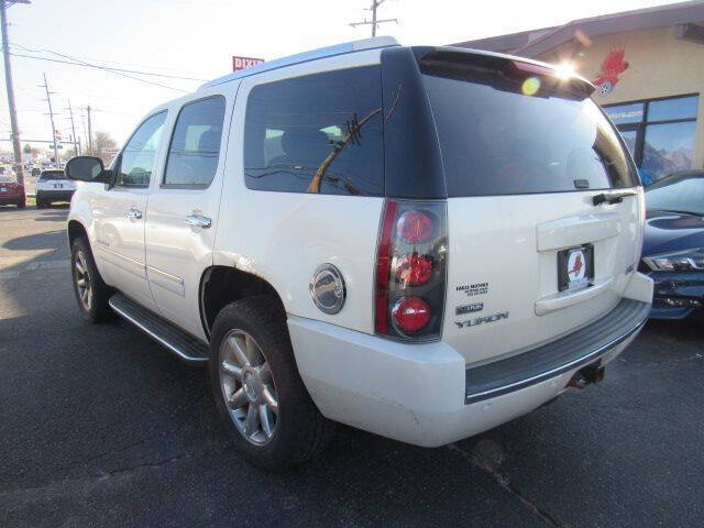 2009 GMC Yukon Denali