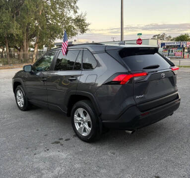 2021 Toyota RAV4 XLE