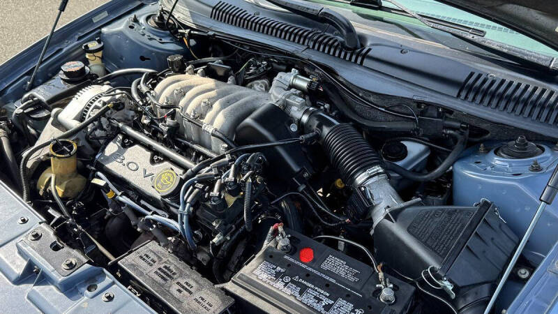 1999 Ford Taurus SE