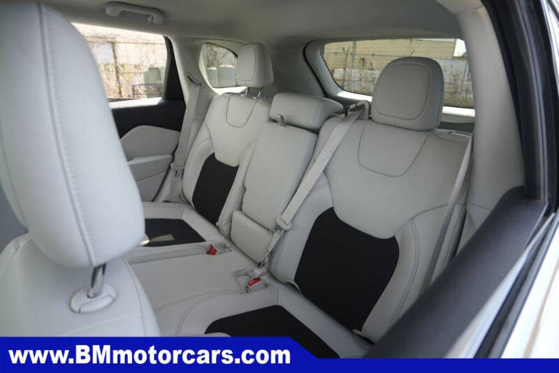 2021 Jeep Cherokee Latitude Plus