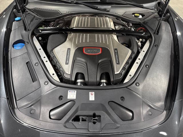 2017 Porsche Panamera Turbo