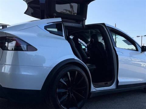 2017 Tesla Model X 75D