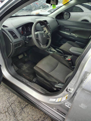 2019 Mitsubishi Outlander Sport ES