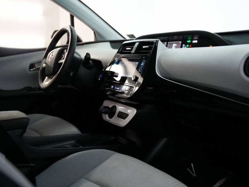 2018 Toyota Prius Two