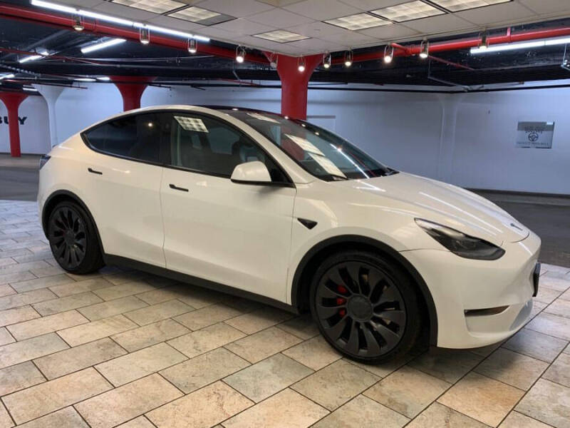 2023 Tesla Model Y Performance