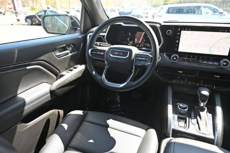 2023 GMC Canyon Elevation
