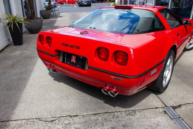 1990 Chevrolet Corvette 15