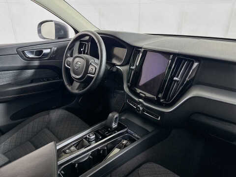 2023 Volvo XC60 B5 Core