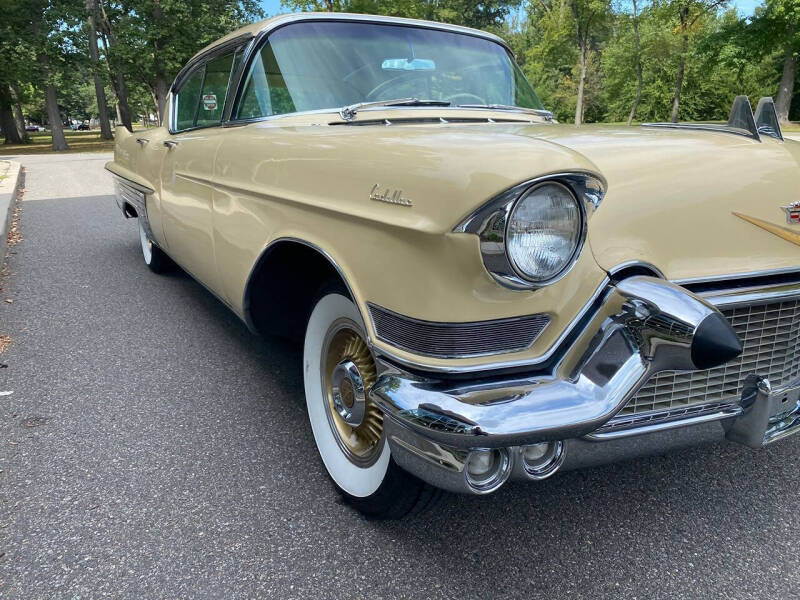 1957 Cadillac Fleetwood