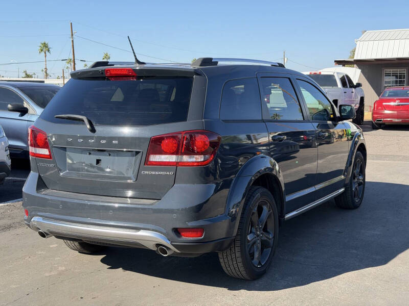 2018 Dodge Journey Crossroad