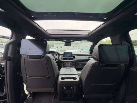 2023 Chevrolet Suburban High Country